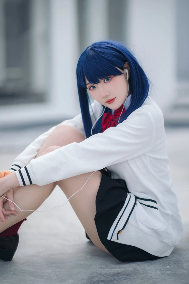 瓜希酱《宝多六花 制服》主题写真：16张全套美图