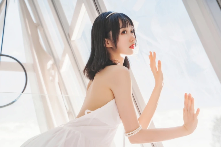 木棉棉《水波温柔》主题写真：24张全套美图