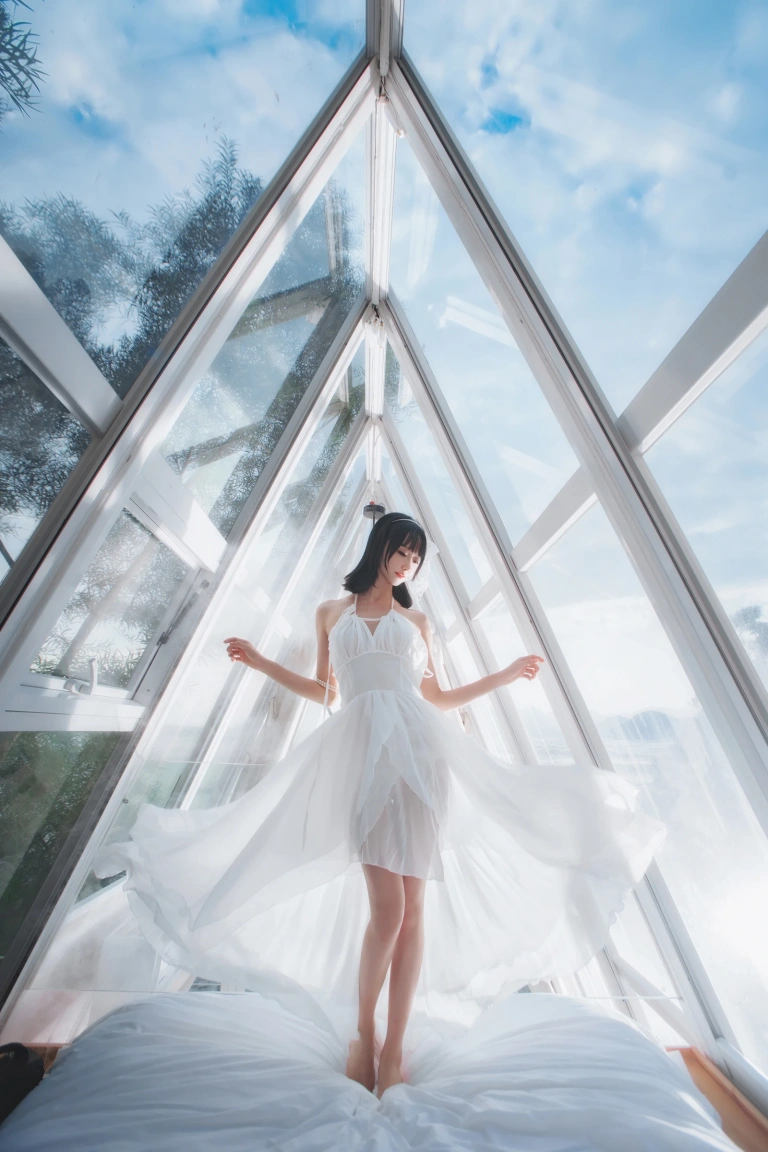 木棉棉《水波温柔》主题写真：24张全套美图