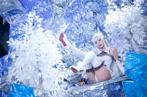 清水由乃《重生之我是艾米莉亚》主题写真：41张全套美图，含1个视频