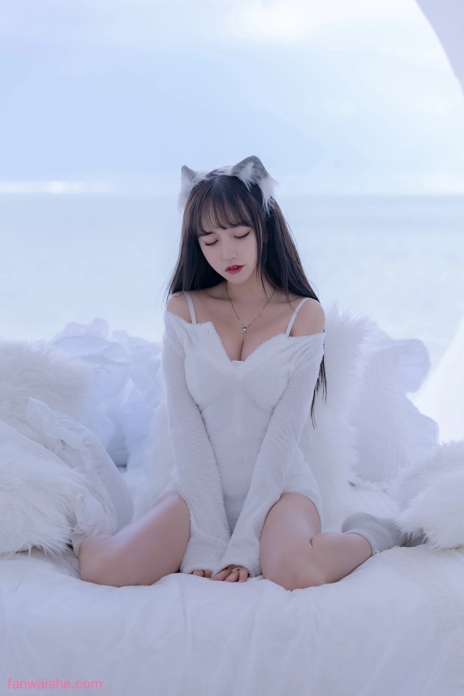 过期米线线喵 过期米线线喵 NO.071 - 小狼
