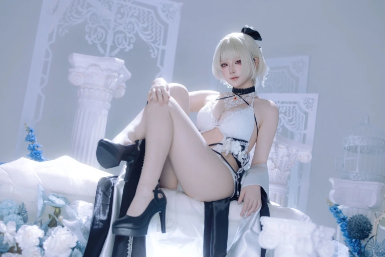 屿鱼《碧蓝航线 可畏同人礼服》主题写真：63张全套美图