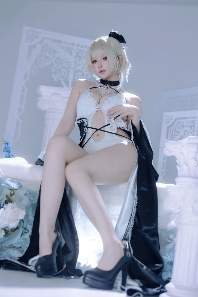 屿鱼《碧蓝航线 可畏同人礼服》主题写真：63张全套美图
