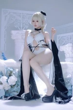 屿鱼《碧蓝航线 可畏同人礼服》主题写真：63张全套美图