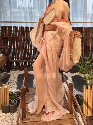 不呆猫《B站舰长福利》主题写真：129张全套美图，含2个视频
