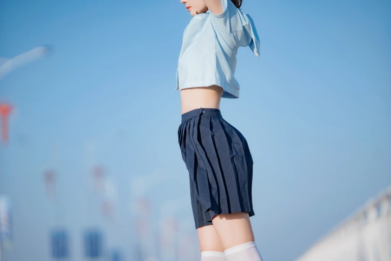 桜桃喵《蔚蓝》主题写真：33张全套美图