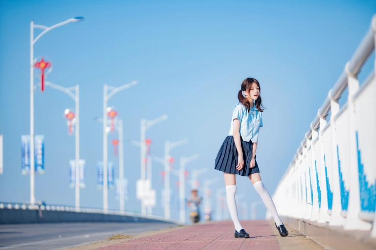 桜桃喵《蔚蓝》主题写真：33张全套美图