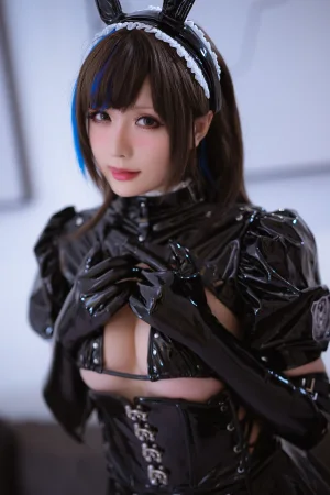 星之迟迟《兔兔女仆》主题写真：73张全套美图，含6个视频