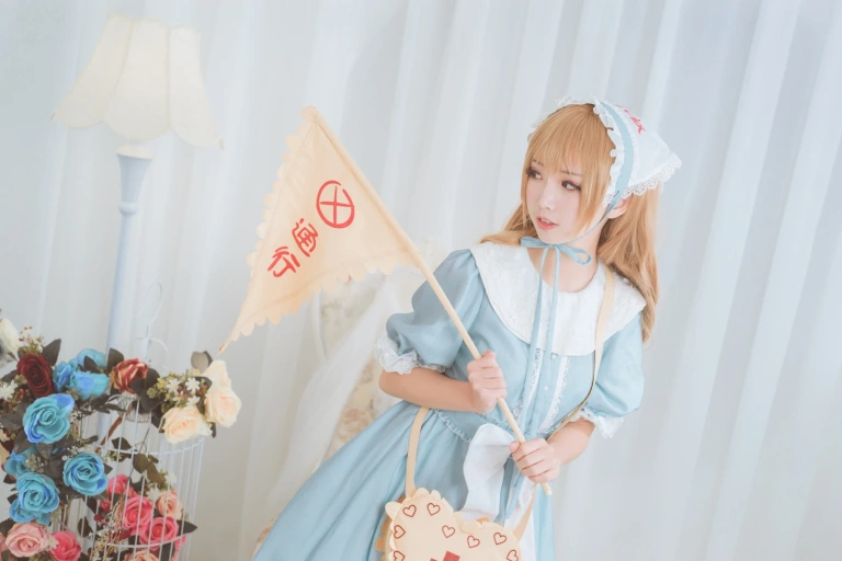 面饼仙儿《血小板lolita》主题写真：13张全套美图