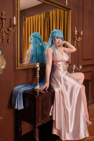 皮皮奶《Nikke胜利女神 海伦礼服》主题写真：57张全套美图，含1个视频