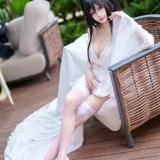 抱走莫子《萤火虫动漫嘉年华 大凤誓约花嫁》主题写真：27张全套美图