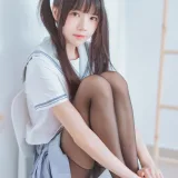 桜桃喵《桜桃未熟2 黑丝水手》主题写真：49张全套美图