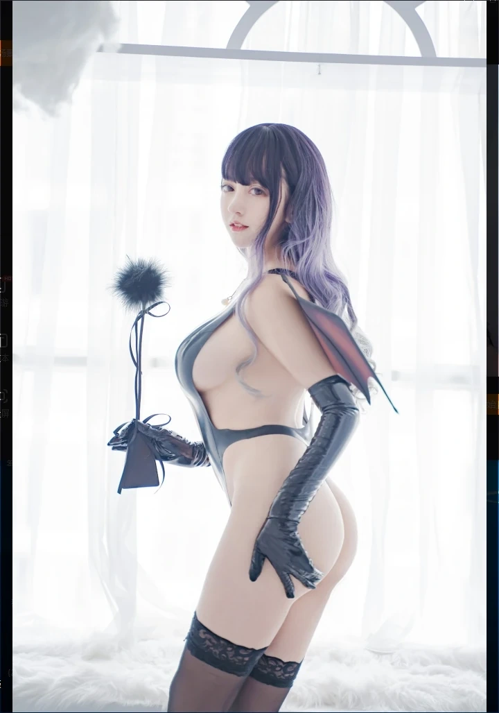 过期米线线喵《胶衣恶魔》主题写真：31张全套美图