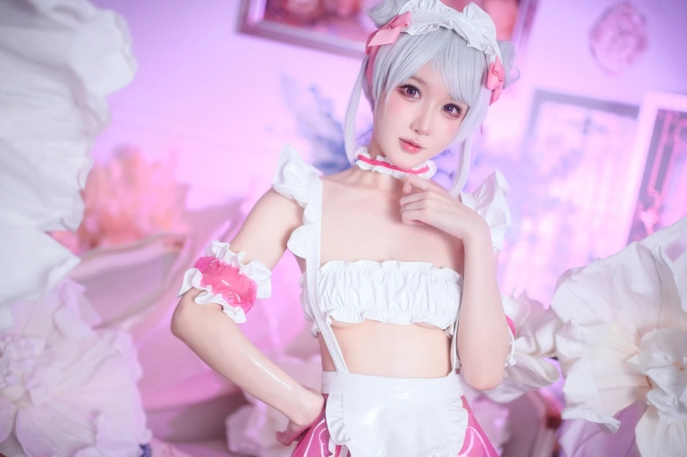 阿包也是兔娘《七夕粉粉女仆》主题写真：49张全套美图
