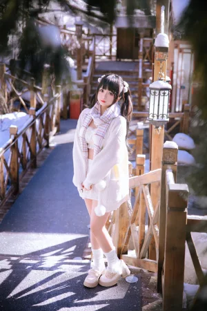 日奈娇(椎名莜)《雪地少女》主题写真：108张全套美图，含2个视频