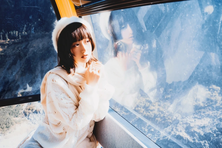 木棉棉《海螺沟游记》主题写真：19张全套美图