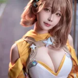抱走莫子《萤火虫动漫嘉年华 阿妮斯超级巨星》主题写真：23张全套美图
