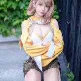 抱走莫子《萤火虫动漫嘉年华 阿妮斯超级巨星》主题写真：23张全套美图