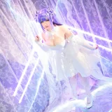 星之迟迟《《纯白と漆黑》 独角兽》主题写真：24张全套美图