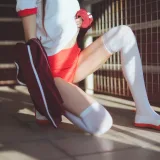桜桃喵《桜桃未熟2 红色体操服》主题写真：44张全套美图
