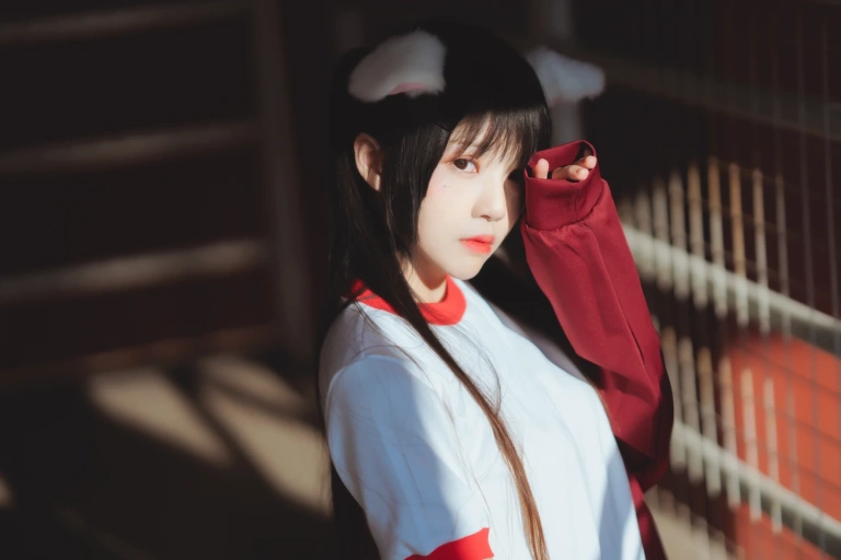 桜桃喵《桜桃未熟2 红色体操服》主题写真：44张全套美图