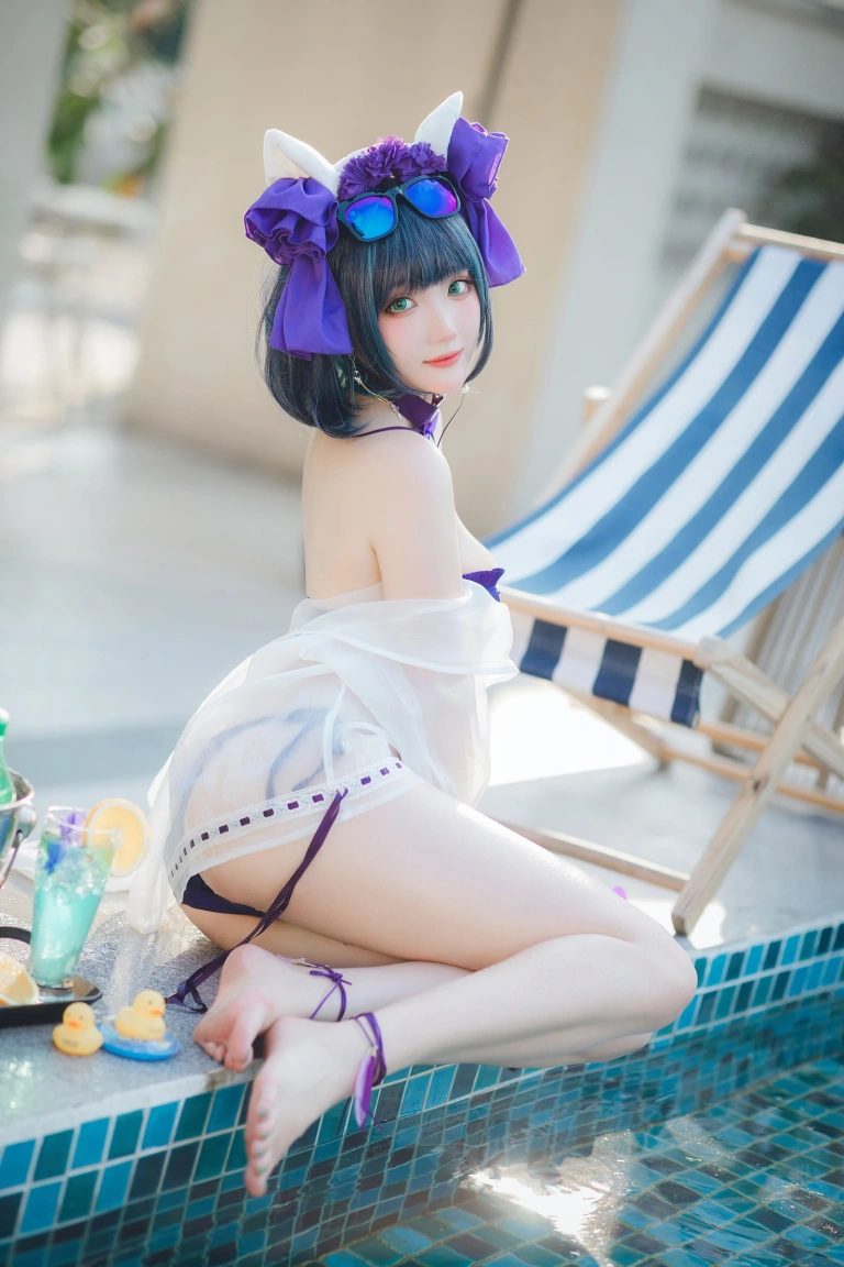 瓜希酱《柴郡泳装》主题写真：32张全套美图