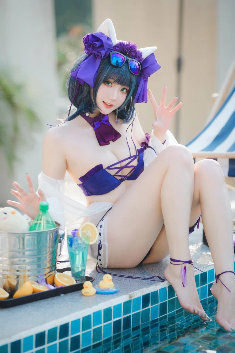 瓜希酱《柴郡泳装》主题写真：32张全套美图