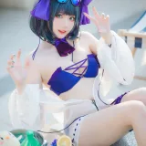 瓜希酱《柴郡泳装》主题写真：32张全套美图