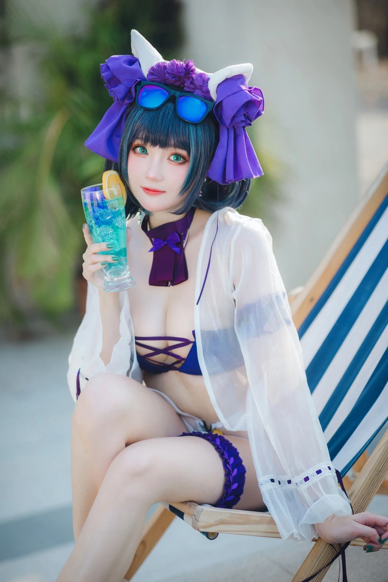 瓜希酱《柴郡泳装》主题写真：32张全套美图