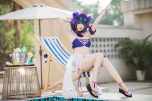 瓜希酱《柴郡泳装》主题写真：32张全套美图
