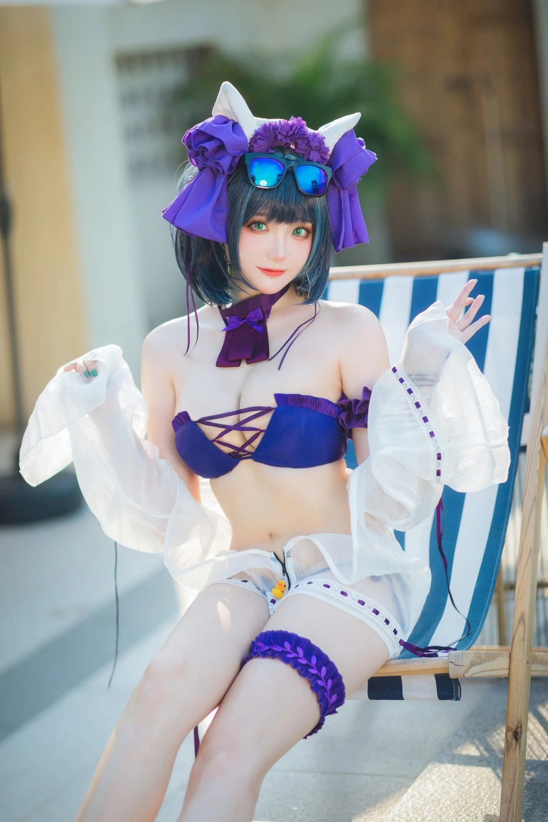 瓜希酱《柴郡泳装》主题写真：32张全套美图