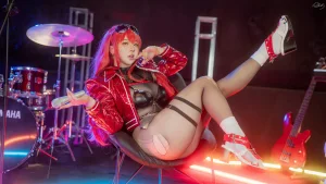 皮皮奶《Nikke胜利女神 沃伦姆》主题写真：58张全套美图，含1个视频