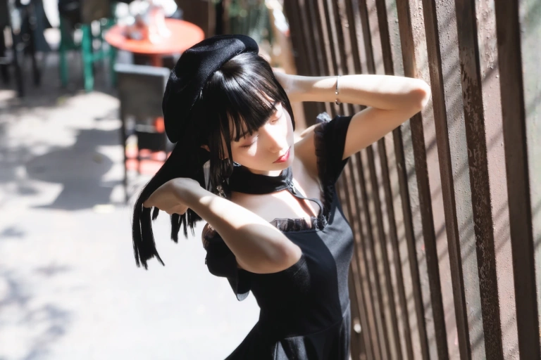 木棉棉《黑色魅惑》主题写真：23张全套美图
