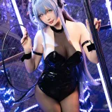 星之迟迟《《纯白と漆黑》 花园》主题写真：31张全套美图