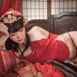 面饼仙儿《逸仙》主题写真：40张全套美图