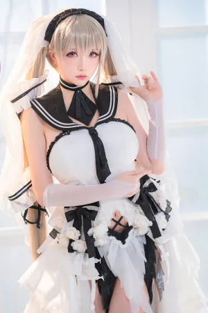 星之迟迟《《纯白と漆黑》 可畏》主题写真：20张全套美图