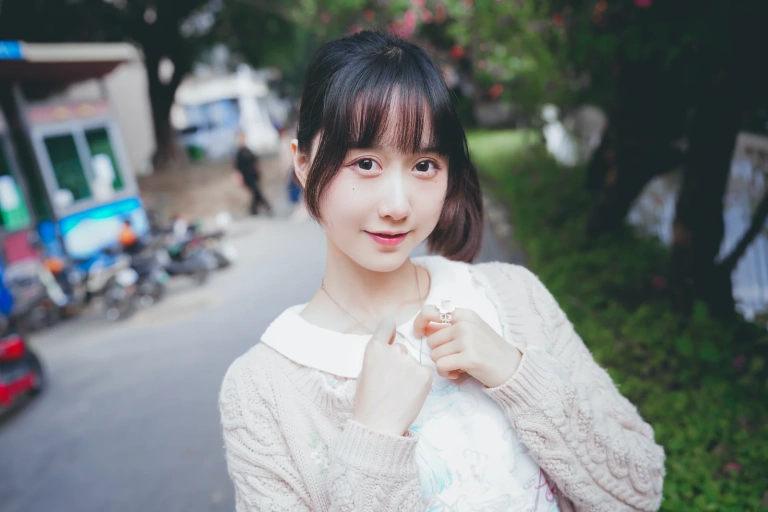 木棉棉《花与少女》主题写真：29张全套美图