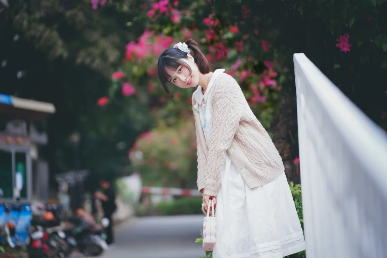 木棉棉《花与少女》主题写真：29张全套美图
