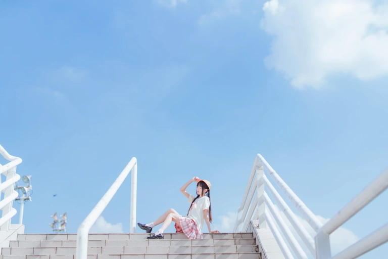 桜桃喵《桜桃未熟2 幼稚园》主题写真：35张全套美图