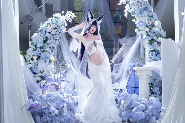 清水由乃《碧蓝航线 武藏紫藤花》主题写真：51张全套美图，含1个视频