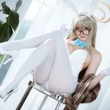 瓜希酱&Momoko葵葵《BA兔兔cos双人本》主题写真：93张全套美图