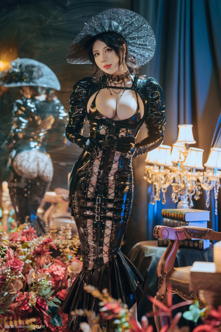 皮皮奶《莉莉丝》主题写真：40张全套美图