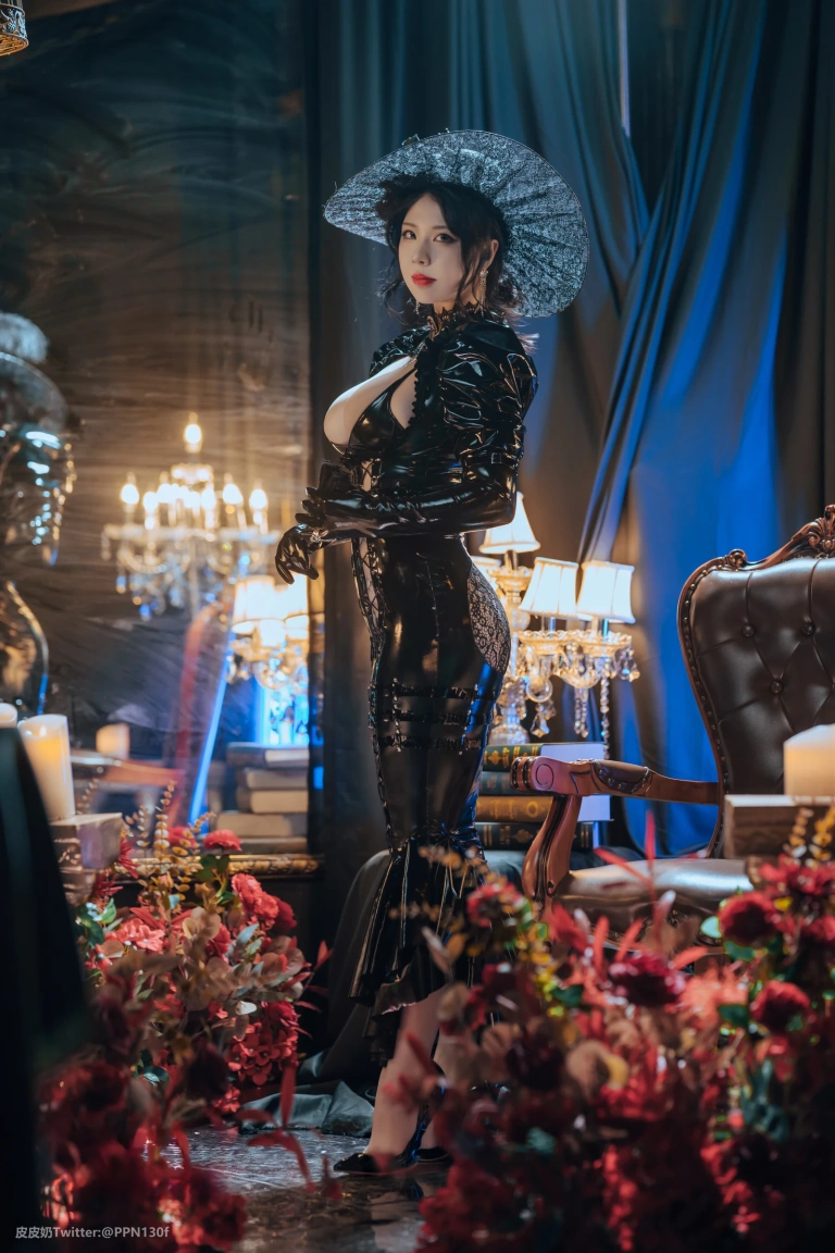 皮皮奶《莉莉丝》主题写真：40张全套美图