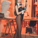 面饼仙儿《樱岛麻衣》主题写真：40张全套美图