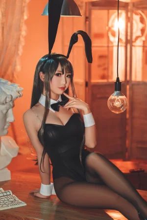 面饼仙儿《樱岛麻衣》主题写真：40张全套美图