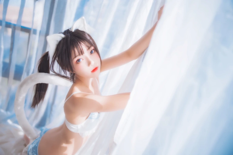 桜桃喵《一只恋爱》主题写真：44张全套美图