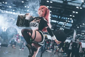 皮皮奶《妮可》主题写真：15张全套美图