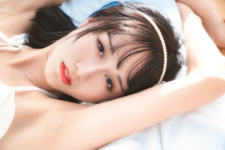 木棉棉《拾光》主题写真：24张全套美图