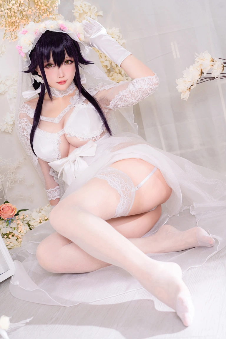 星之迟迟《《纯白と漆黑》 吾妻》主题写真：31张全套美图