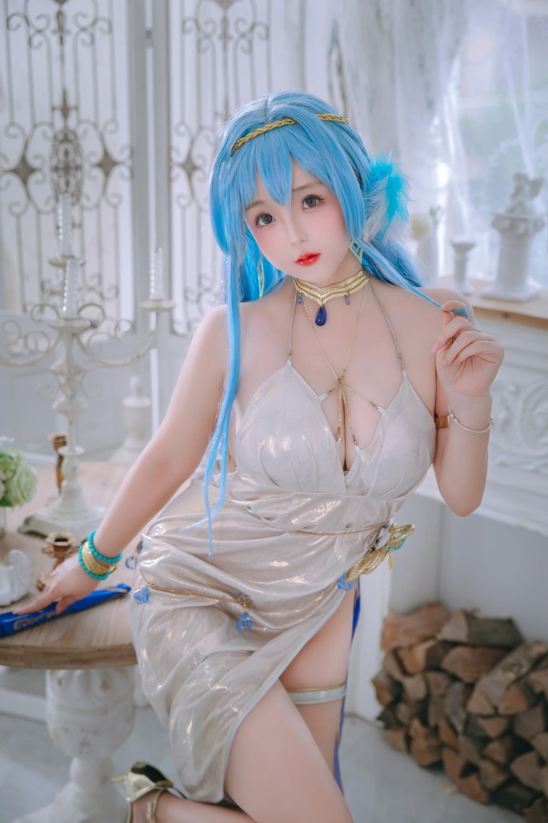 日奈娇(椎名莜)《海伦礼服》主题写真：46张全套美图